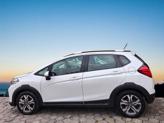 HONDA-WR-V-2019