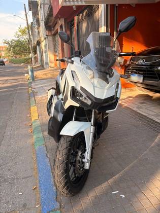 HONDA ADV 