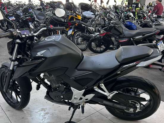 HONDA-CB 300F TWISTER ABS HONDA-CB 300F TWISTER ABS-2025
