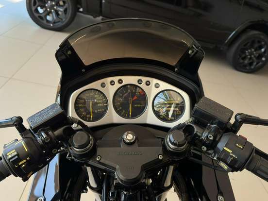 HONDA-CBX 750 FOUR HONDA-CBX 750 FOUR-1986