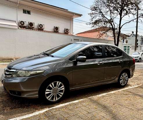 HONDA-CITY-2013