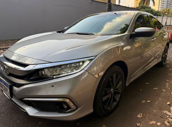 HONDA CIVIC 1.5 16V TURBO GASOLINA TOURING 4P CVT