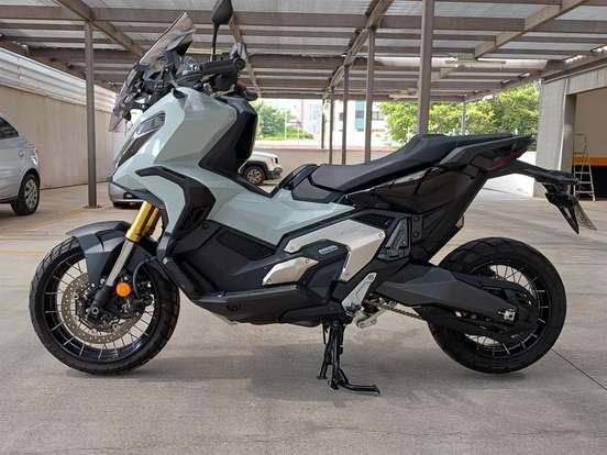 HONDA-X-ADV-2024