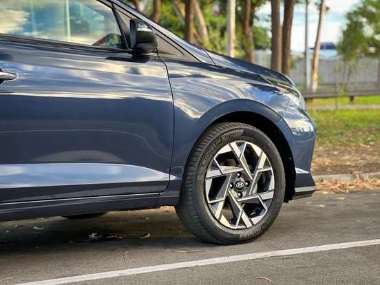 HYUNDAI-HB20-1.0 TGDI FLEX PLATINUM AUTOMÁTICO HYUNDAI-HB20-2025