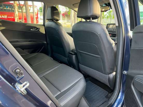 HYUNDAI-HB20-1.0 TGDI FLEX PLATINUM AUTOMÁTICO HYUNDAI-HB20-2025