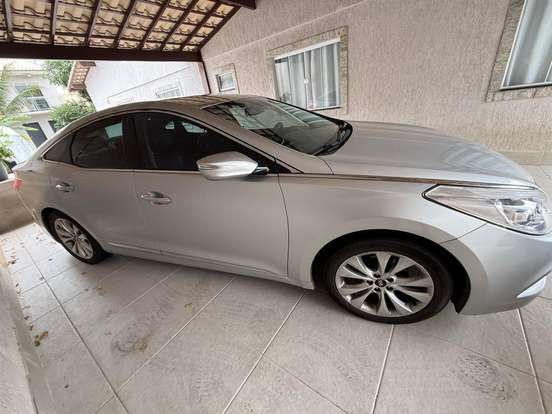 HYUNDAI-AZERA-2013