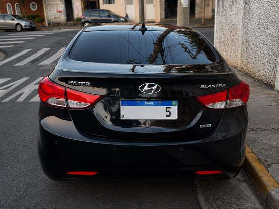 HYUNDAI-ELANTRA-2.0 GLS 16V FLEX 4P AUTOMÁTICO HYUNDAI-ELANTRA-2012