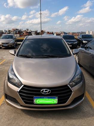 HYUNDAI HB20 1.6 COMFORT PLUS 16V FLEX 4P AUTOMÁTICO