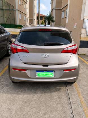 HYUNDAI-HB20-2015