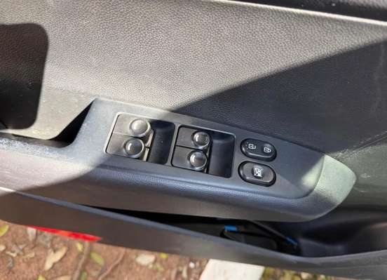 HYUNDAI-HB20-2014