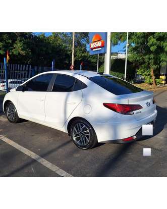 HYUNDAI-HB20S-2021