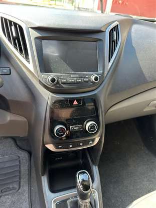 HYUNDAI-HB20S-2017