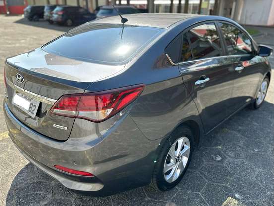 HYUNDAI-HB20S-2017