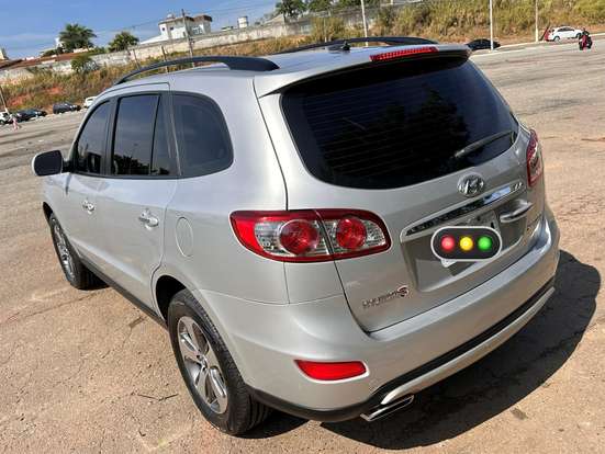 HYUNDAI-SANTA FÉ-2011
