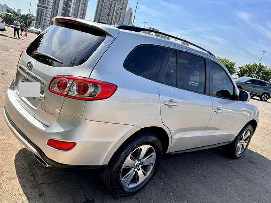 HYUNDAI-SANTA FÉ-2.4 MPI 2WD 16V GASOLINA 4P AUTOMÁTICO HYUNDAI-SANTA FÉ-2011
