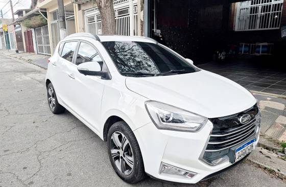 JAC T40 1.5 16V JETFLEX PLUS 4P MANUAL