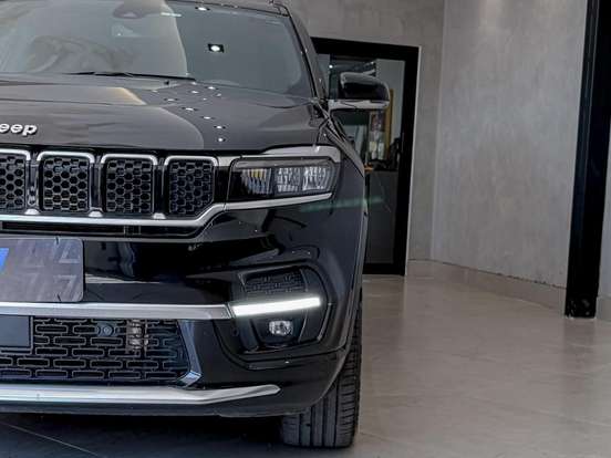 JEEP-COMMANDER-2022