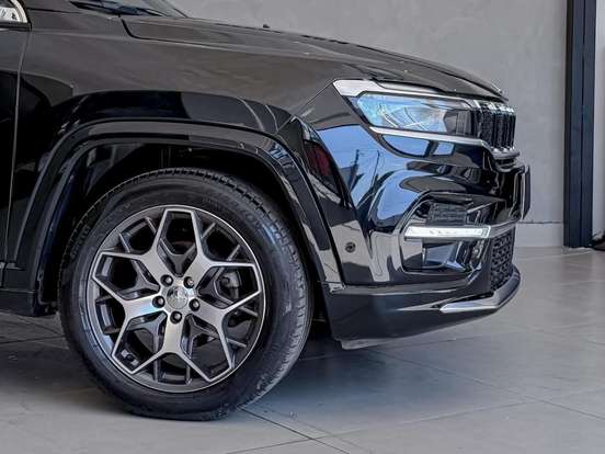 JEEP-COMMANDER-2022