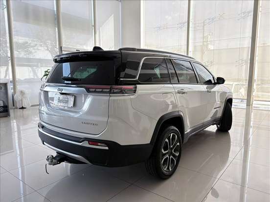 JEEP-COMMANDER-2021