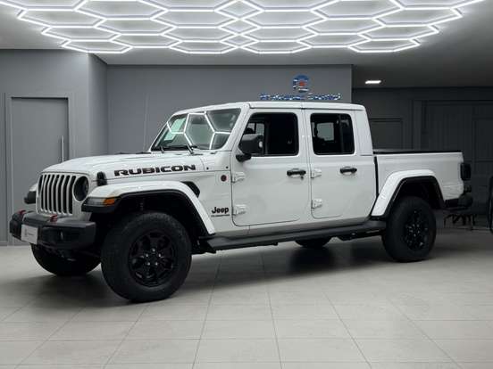 JEEP-GLADIATOR-2021