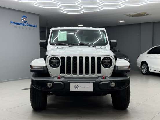JEEP-GLADIATOR-2021