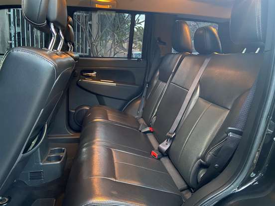 JEEP-CHEROKEE-2012