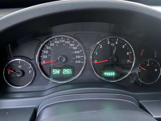 JEEP-CHEROKEE-3.7 LIMITED 4X4 V6 12V GASOLINA 4P AUTOMÁTICO JEEP-CHEROKEE-2012