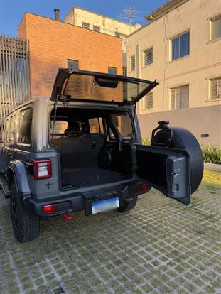 JEEP-WRANGLER-2022