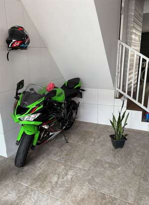 KAWASAKI-NINJA ZX-6R-2022