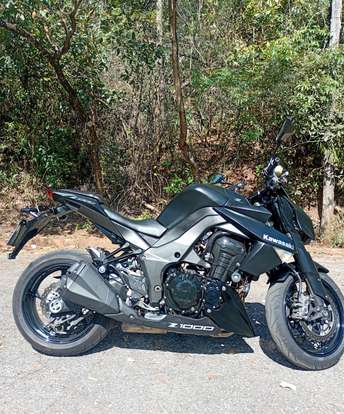 KAWASAKI-Z1000-2013