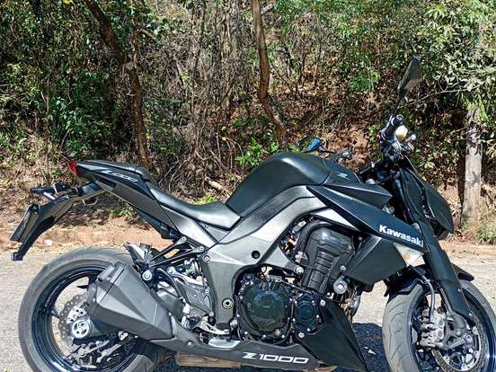 KAWASAKI-Z1000 KAWASAKI-Z1000-2013