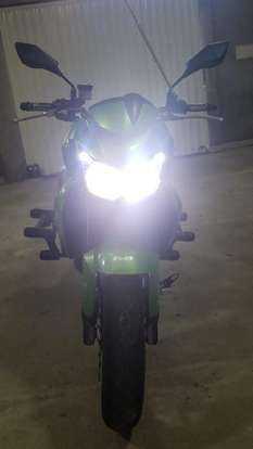 KAWASAKI-Z-750 KAWASAKI-Z-750-2010