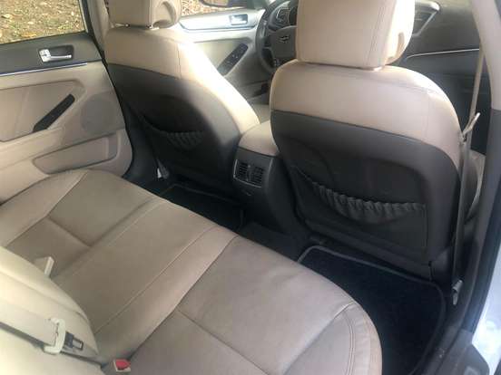 KIA-CADENZA-2012