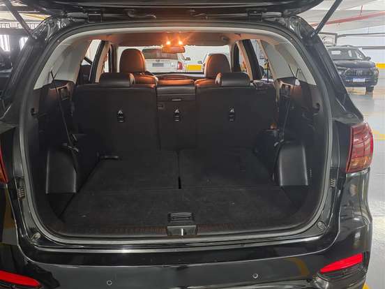 KIA-SORENTO-2.4 16V GASOLINA EX 7L AUTOMÁTICO KIA-SORENTO-2018