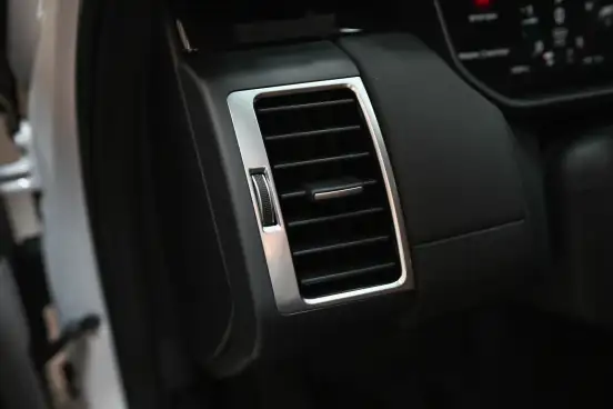 LAND ROVER-DISCOVERY-2021