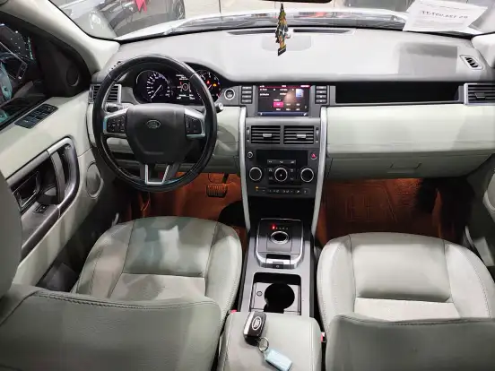 LAND ROVER-DISCOVERY SPORT-2.0 16V SI4 TURBO GASOLINA SE 4P AUTOMÁTICO LAND ROVER-DISCOVERY SPORT-2015