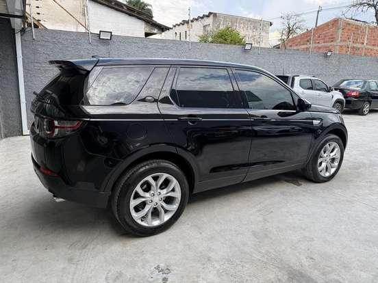 LAND ROVER-DISCOVERY SPORT-2.0 16V SI4 TURBO GASOLINA HSE 4P AUTOMÁTICO LAND ROVER-DISCOVERY SPORT-2015