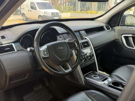 LAND ROVER-DISCOVERY SPORT-2.0 16V SI4 TURBO GASOLINA SE 4P AUTOMÁTICO LAND ROVER-DISCOVERY SPORT-2015