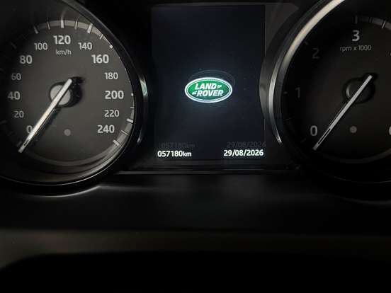 LAND ROVER-DISCOVERY SPORT-2.0 16V TD4 TURBO DIESEL HSE 4P AUTOMÁTICO LAND ROVER-DISCOVERY SPORT-2018