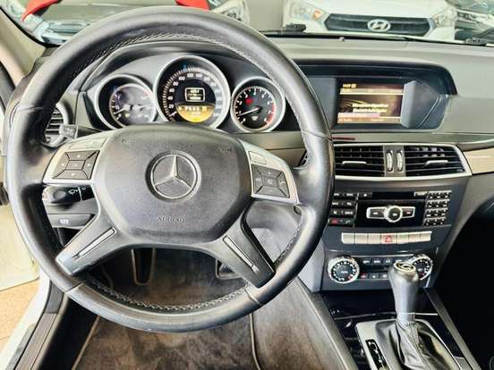 MERCEDES-BENZ-C 180-2012