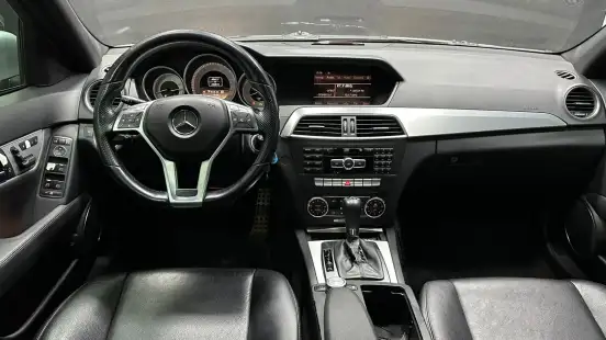 MERCEDES-BENZ-C 250-2011