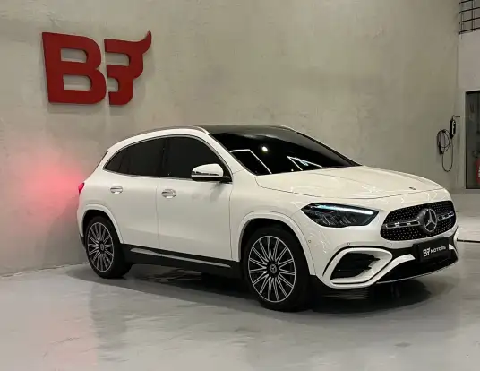MERCEDES-BENZ-GLA 200-2025