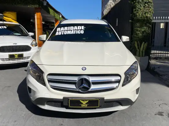 MERCEDES-BENZ-GLA 200-1.6 CGI ADVANCE 16V TURBO GASOLINA 4P AUTOMÁTICO MERCEDES-BENZ-GLA 200-2015