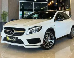 MERCEDES-BENZ GLA 45 AMG 2.0 16V TURBO GASOLINA 4P AUTOMÁTICO MERCEDES-BENZ GLA 45 AMG 2.0 16V TURBO GASOLINA 4P AUTOMÁTICO