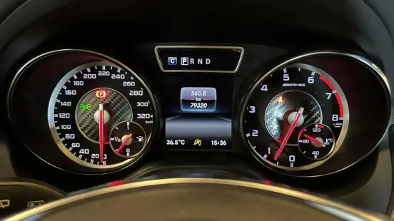 MERCEDES-BENZ-GLA 45 AMG-2.0 16V TURBO GASOLINA 4P AUTOMÁTICO MERCEDES-BENZ-GLA 45 AMG-2016