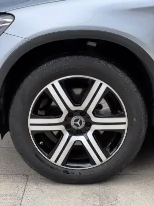 MERCEDES-BENZ-GLC 220d-2022