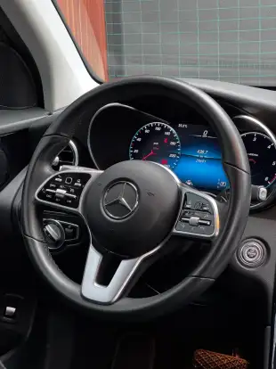 MERCEDES-BENZ-GLC 220d-2022