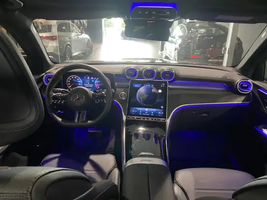 MERCEDES-BENZ-GLC 300-2.0 MHEV AMG LINE 4MATIC 9G-TRONIC MERCEDES-BENZ-GLC 300-2025