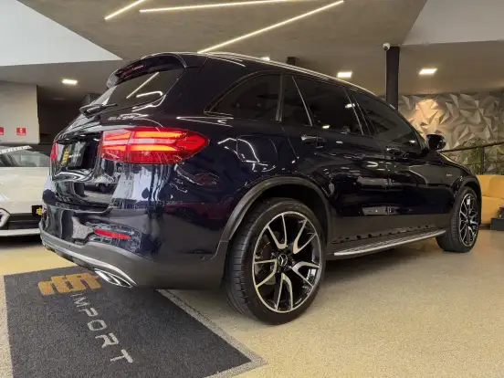 MERCEDES-BENZ-GLC 43 AMG-2016