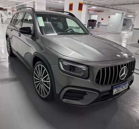 MERCEDES-BENZ-GLB 35 AMG-2024